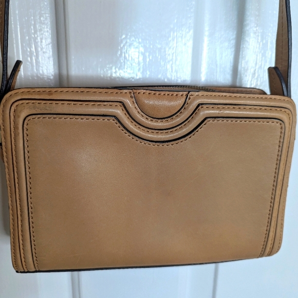 Saturday by Kate Spade Classic Tan Leather Pocketbook - Picture 1 of 13